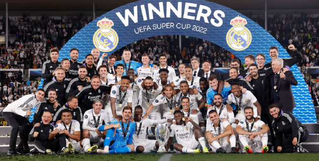 萨般令人瞩 萨般令人瞩